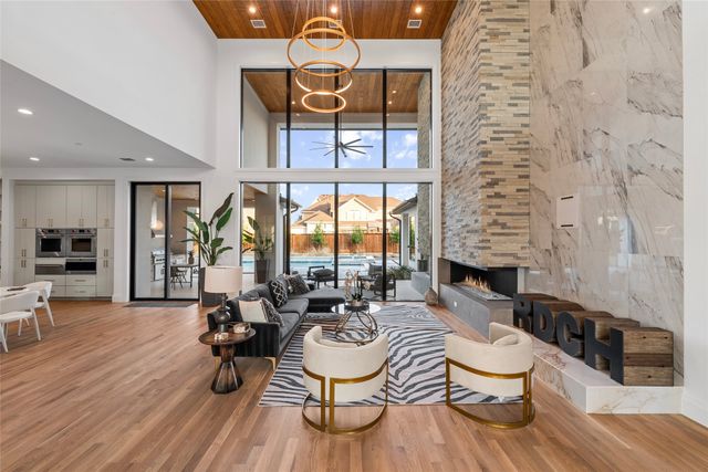 2223 Courtland Drive, Frisco, TX 75034