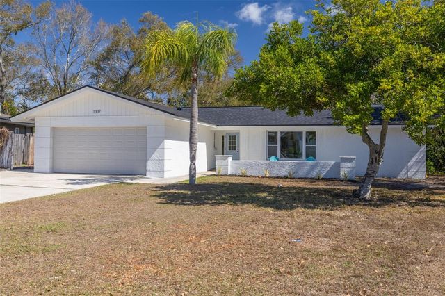 1337 BYRON DRIVE, Clearwater, FL 33756