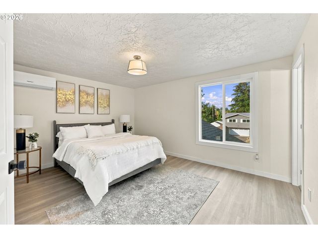 9905 Nw 4TH Ave, Vancouver, WA 98685