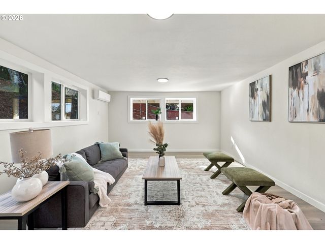 9905 Nw 4TH Ave, Vancouver, WA 98685