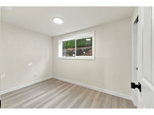 9905 Nw 4TH Ave, Vancouver, WA 98685