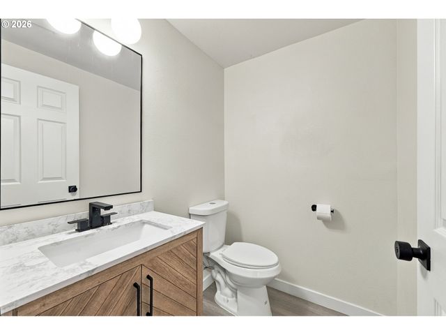 9905 Nw 4TH Ave, Vancouver, WA 98685