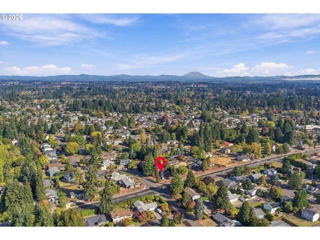 9905 Nw 4TH Ave, Vancouver, WA 98685
