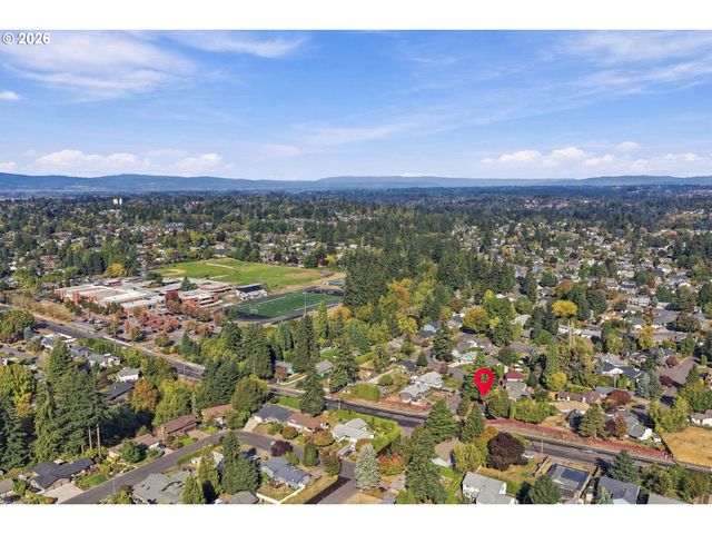 9905 Nw 4TH Ave, Vancouver, WA 98685
