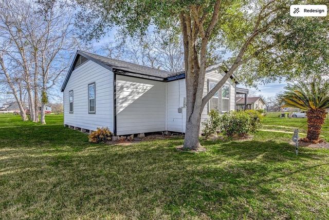 1316 Bailey Street, Wharton, TX 77488