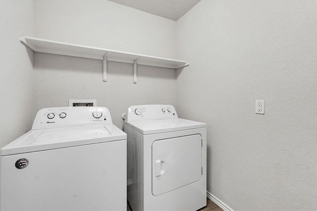 5805 Brampton LN, Austin, TX 78724