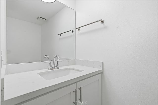 9000 Vanalden Avenue 175, Northridge, CA 91324