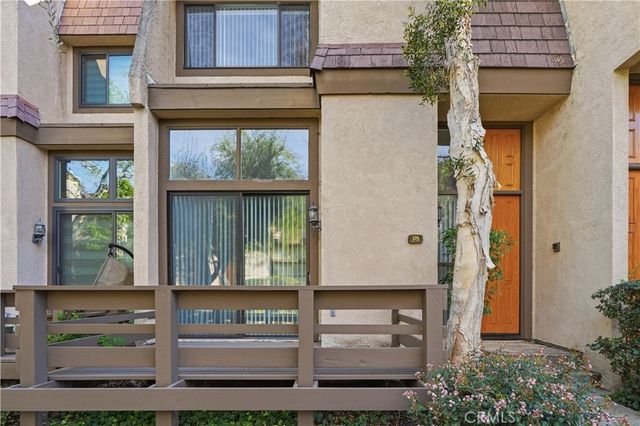 9000 Vanalden Avenue 175, Northridge, CA 91324