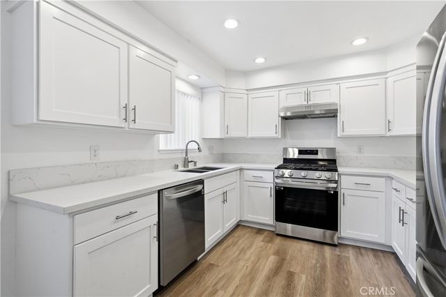 9000 Vanalden Avenue 175, Northridge, CA 91324