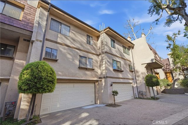 9000 Vanalden Avenue 175, Northridge, CA 91324