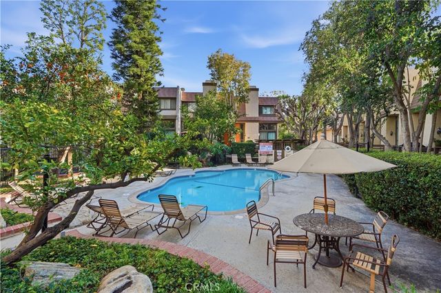 9000 Vanalden Avenue 175, Northridge, CA 91324