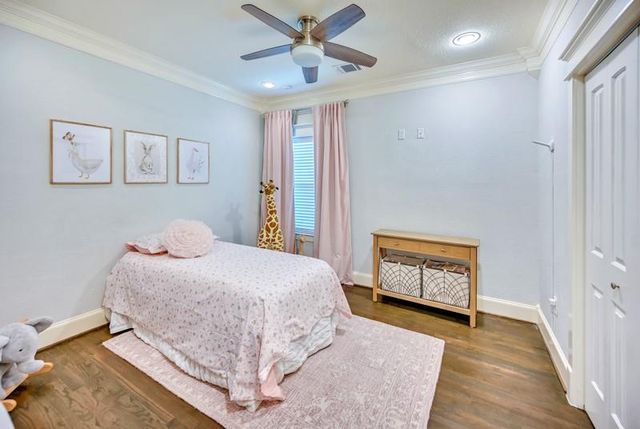 1122 E 23rd Street, Houston, TX 77009