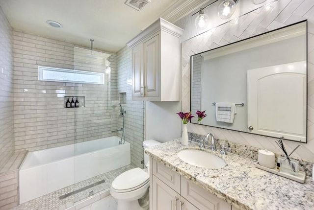 1122 E 23rd Street, Houston, TX 77009