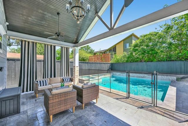 1122 E 23rd Street, Houston, TX 77009