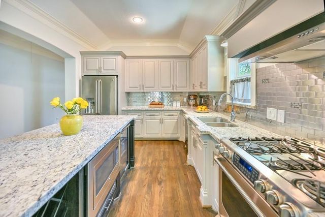 1122 E 23rd Street, Houston, TX 77009