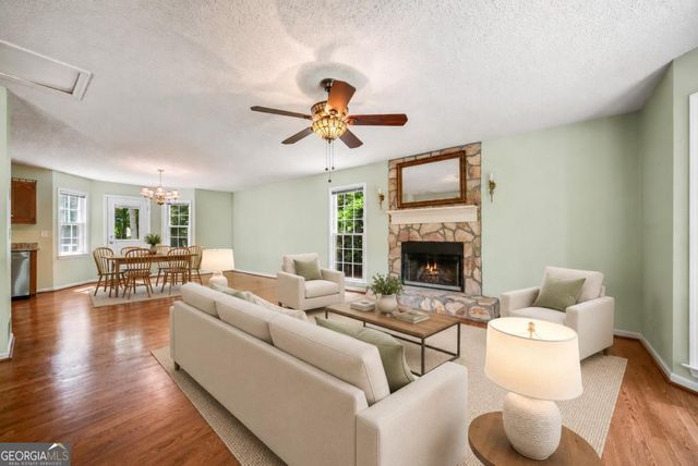 142 Jamie Drive, Hiram, GA 30141