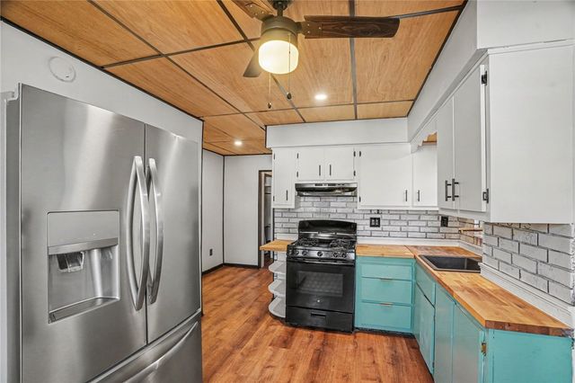 228 S Millvale, Bloomfield, PA 15224