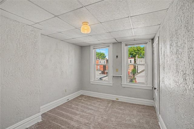 228 S Millvale, Bloomfield, PA 15224