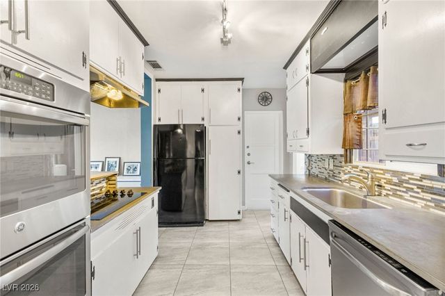 650 Arizona Street, Boulder City, NV 89005