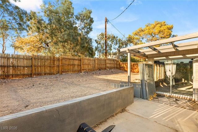 650 Arizona Street, Boulder City, NV 89005