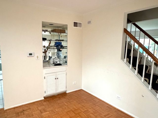 1531 Palmgren Drive, Glenview, IL 60025