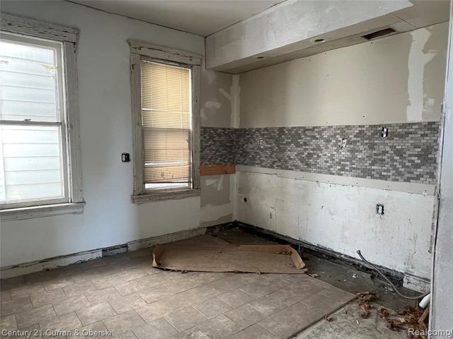 3152 Garfield Street, Detroit, MI 48207