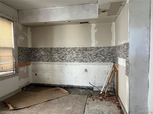 3152 Garfield Street, Detroit, MI 48207
