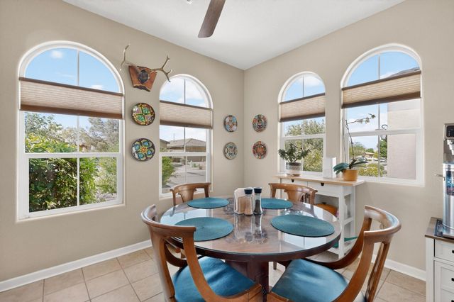 110 Zuni River Circle SW, Los Lunas, NM 87031