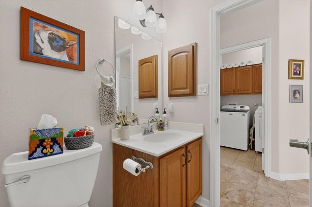 110 Zuni River Circle SW, Los Lunas, NM 87031