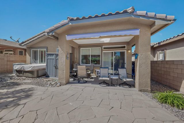 110 Zuni River Circle SW, Los Lunas, NM 87031