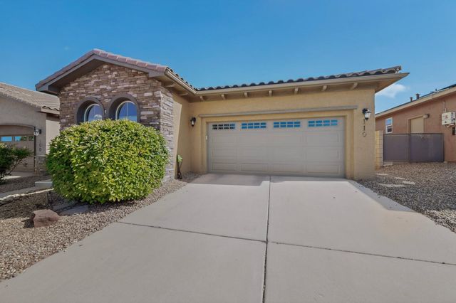 110 Zuni River Circle SW, Los Lunas, NM 87031