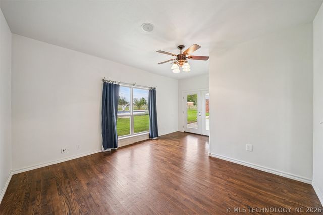 16855 E 125th Street North, Collinsville, OK 74021