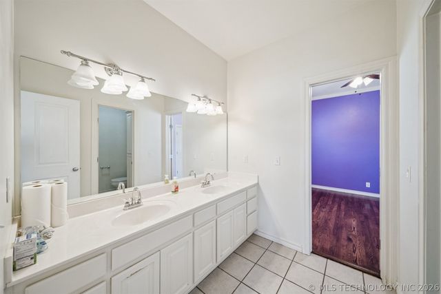 16855 E 125th Street North, Collinsville, OK 74021
