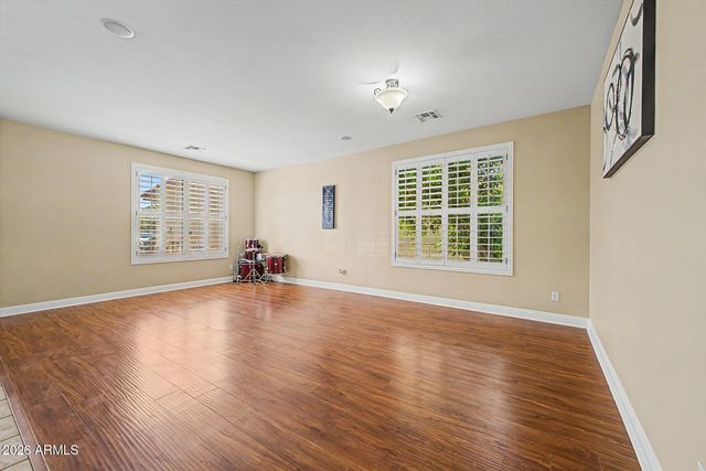 16815 N 40TH Drive, Phoenix, AZ 85053