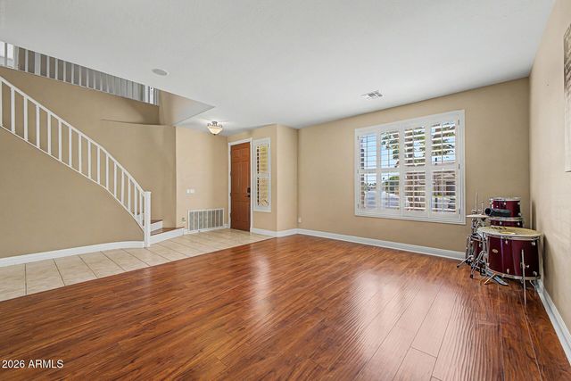 16815 N 40TH Drive, Phoenix, AZ 85053