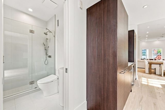 431 Marlborough St PH, Boston, MA 02115