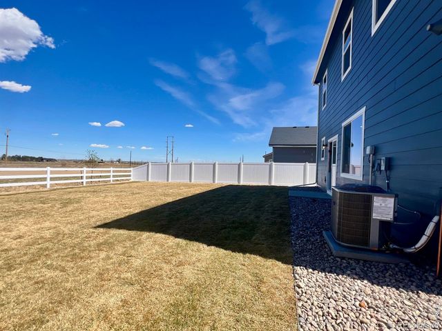 8527 5th Street, Greeley, CO 80634