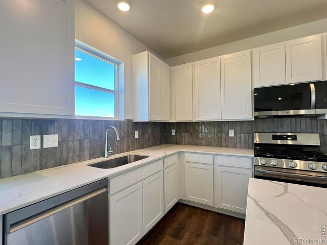 8527 5th Street, Greeley, CO 80634