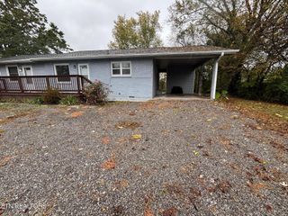 7005 Washington Pike A, Corryton, TN 37721