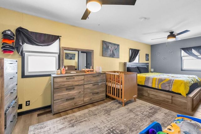 1701 Pine Street, St Joseph, MO 64504