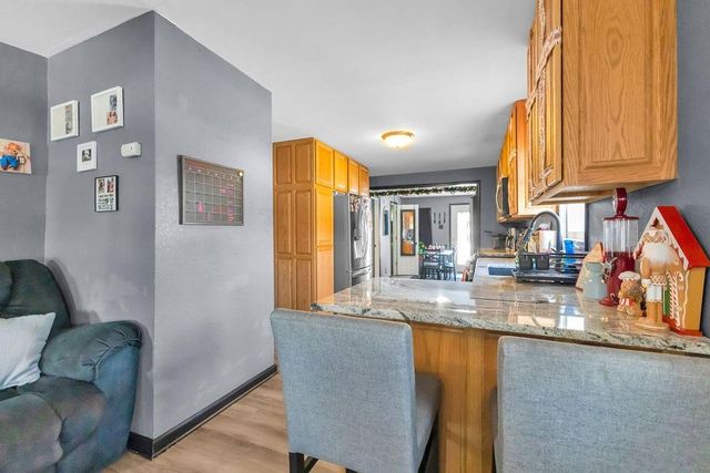 1701 Pine Street, St Joseph, MO 64504