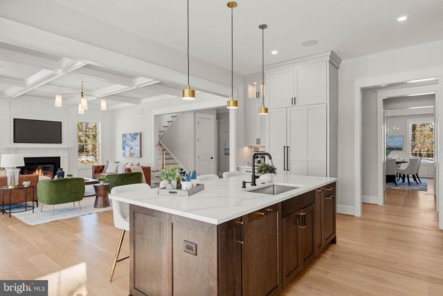 514 NEWTOWN RD, Berwyn, PA 19312