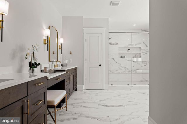 514 NEWTOWN RD, Berwyn, PA 19312