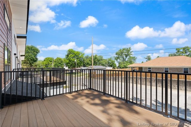 1622 Scott Street, Jeffersonville, IN 47130