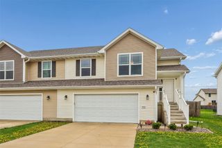 902 E Iowa Avenue, Indianola, IA 50125