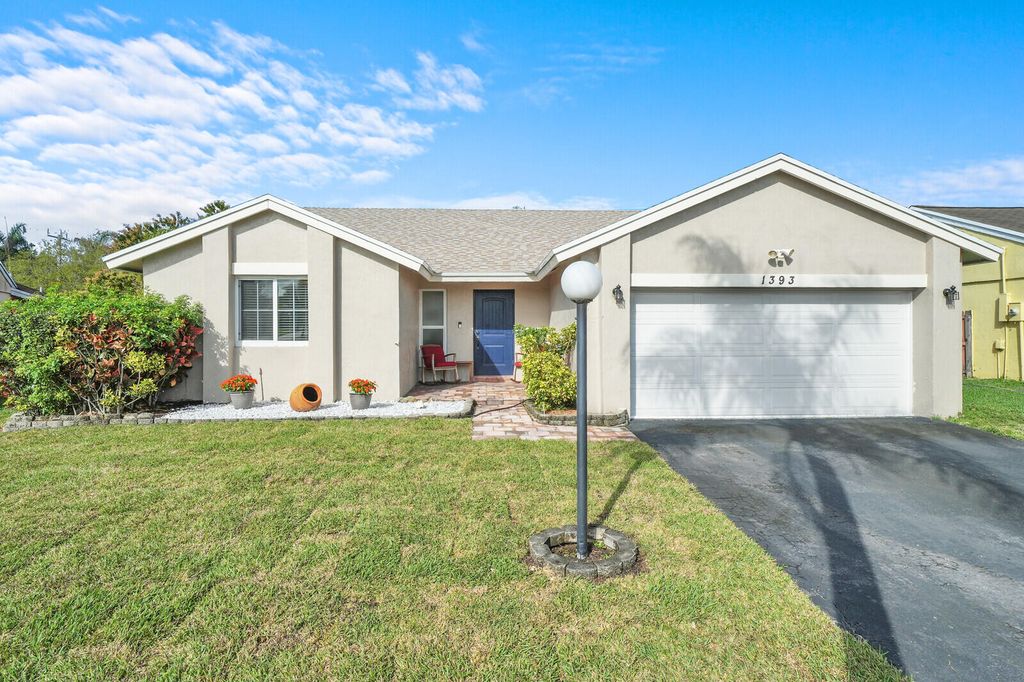 1393 SW 151st Way, Sunrise, FL 33326