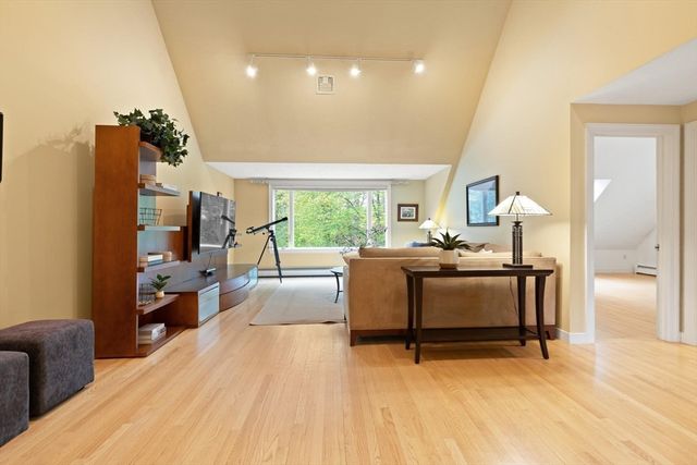 51 Atkinson Lane, Sudbury, MA 01776