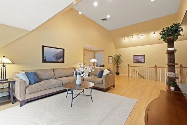 51 Atkinson Lane, Sudbury, MA 01776
