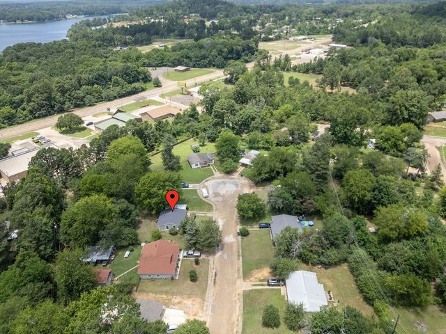 327 Randolph Street, Lone Star, TX 75668