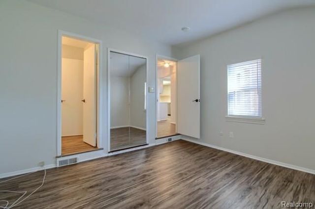 2906 Moon Lake Drive S, West Bloomfield Charter Township, MI 48323